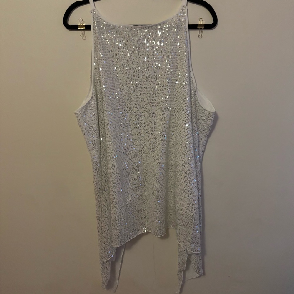 💎 PLUS Sequin High-Low Tank 💎 - Picture 4 of 8